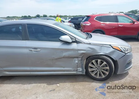 2017 Hyundai Sonata Sport z USA, uszkodzony, nr VIN 5NPE34AF8HH495652